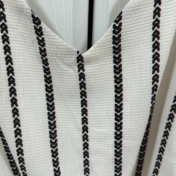 Side slit pant jumpsuit - Picture 4 of 7